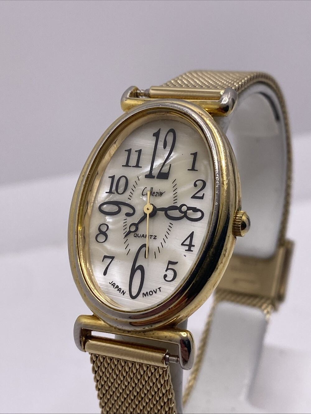 Vintage Collezio Womens Gold Tone Mop Dial Watch Works New Battery